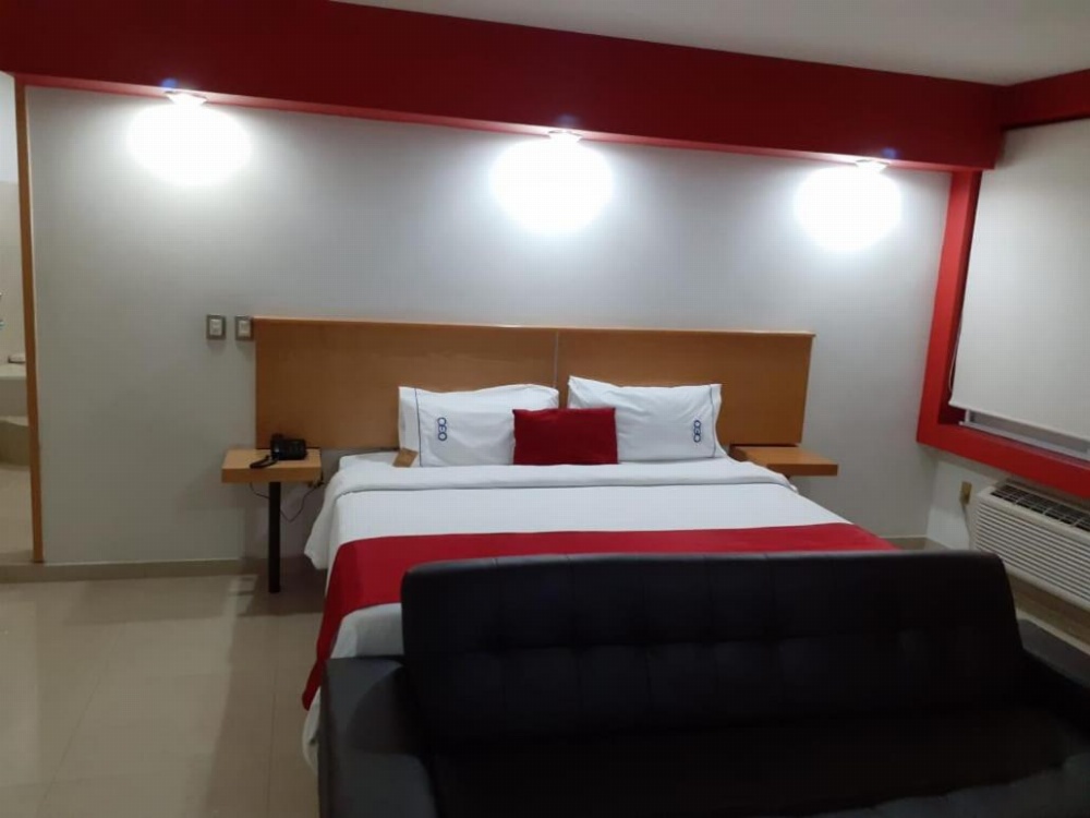 Hotel CEO Main image