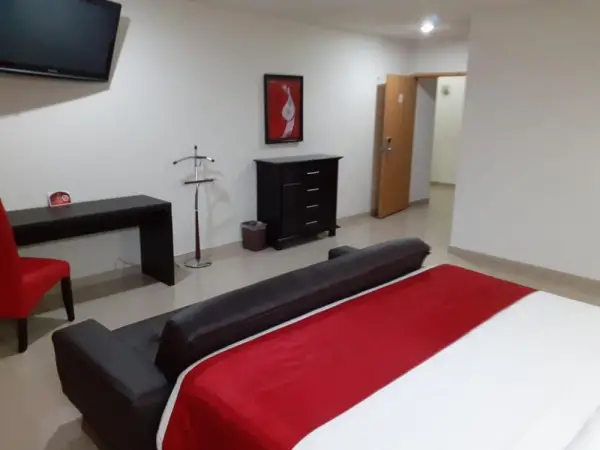 Hotel CEO 7